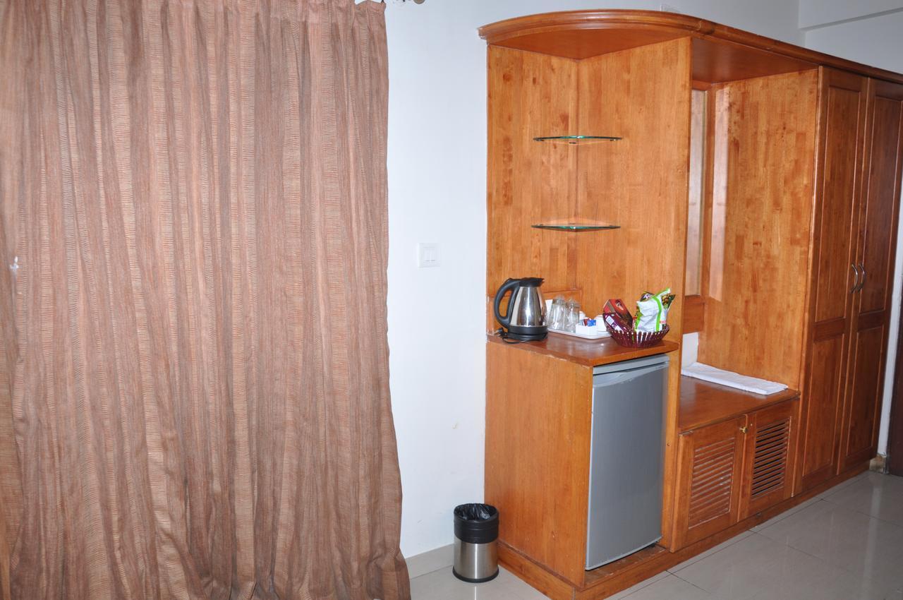 Dass Suites,Domlur Bangalore Eksteriør billede