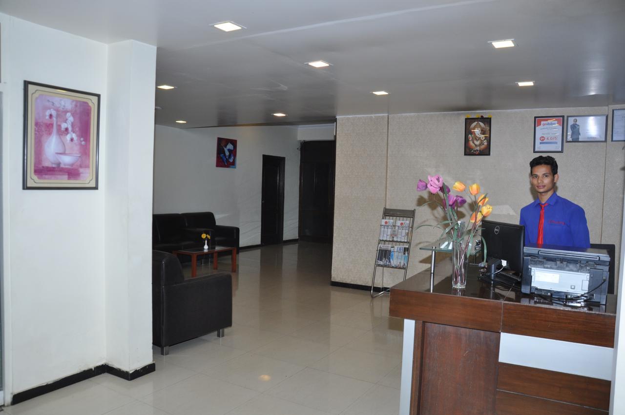 Dass Suites,Domlur Bangalore Eksteriør billede