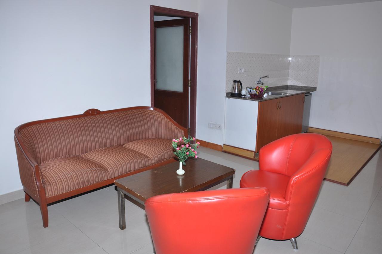 Dass Suites,Domlur Bangalore Eksteriør billede
